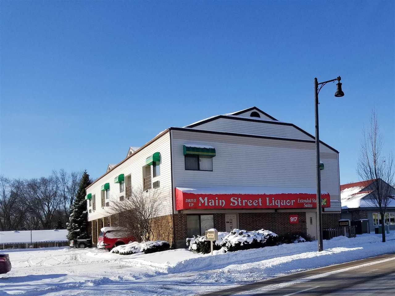 917 Main St - Photo 1