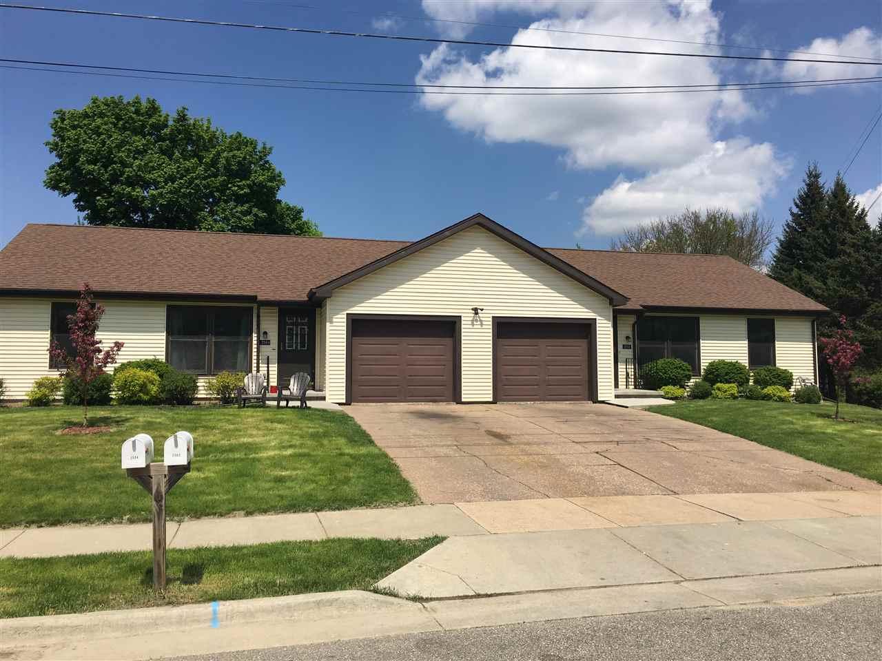 2502-2504 Greenway View - Photo 1