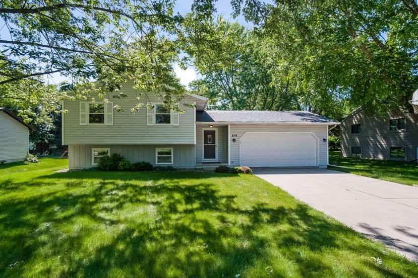 6318 Sighting Rd - Photo 1