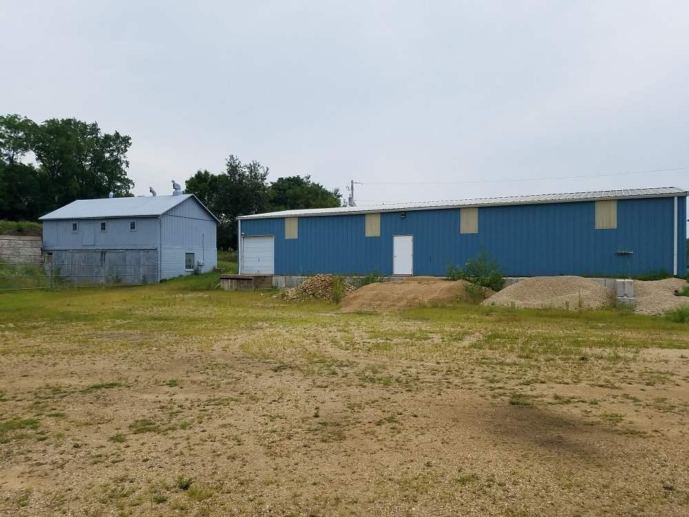 840 Valley Rd - Photo 1