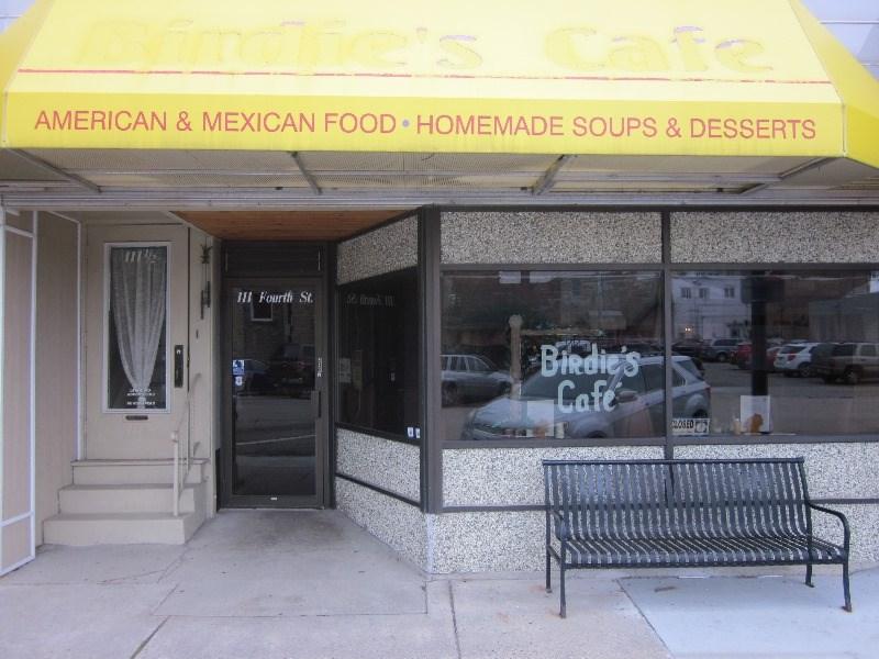 111 4th St - Photo 1