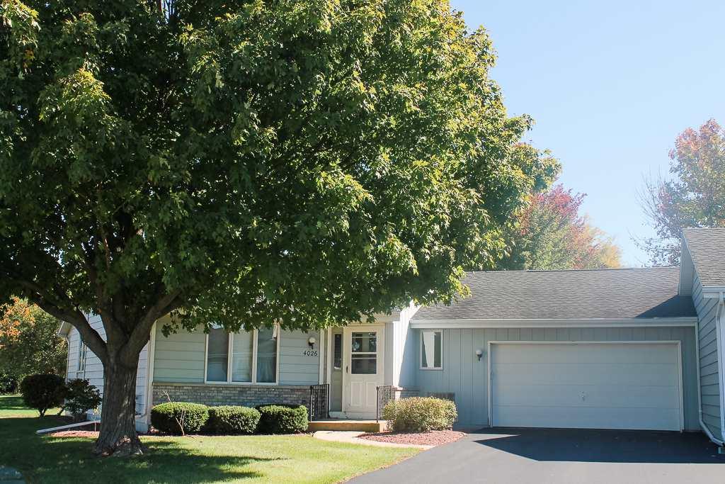 4026 Mackinac Dr - Photo 1
