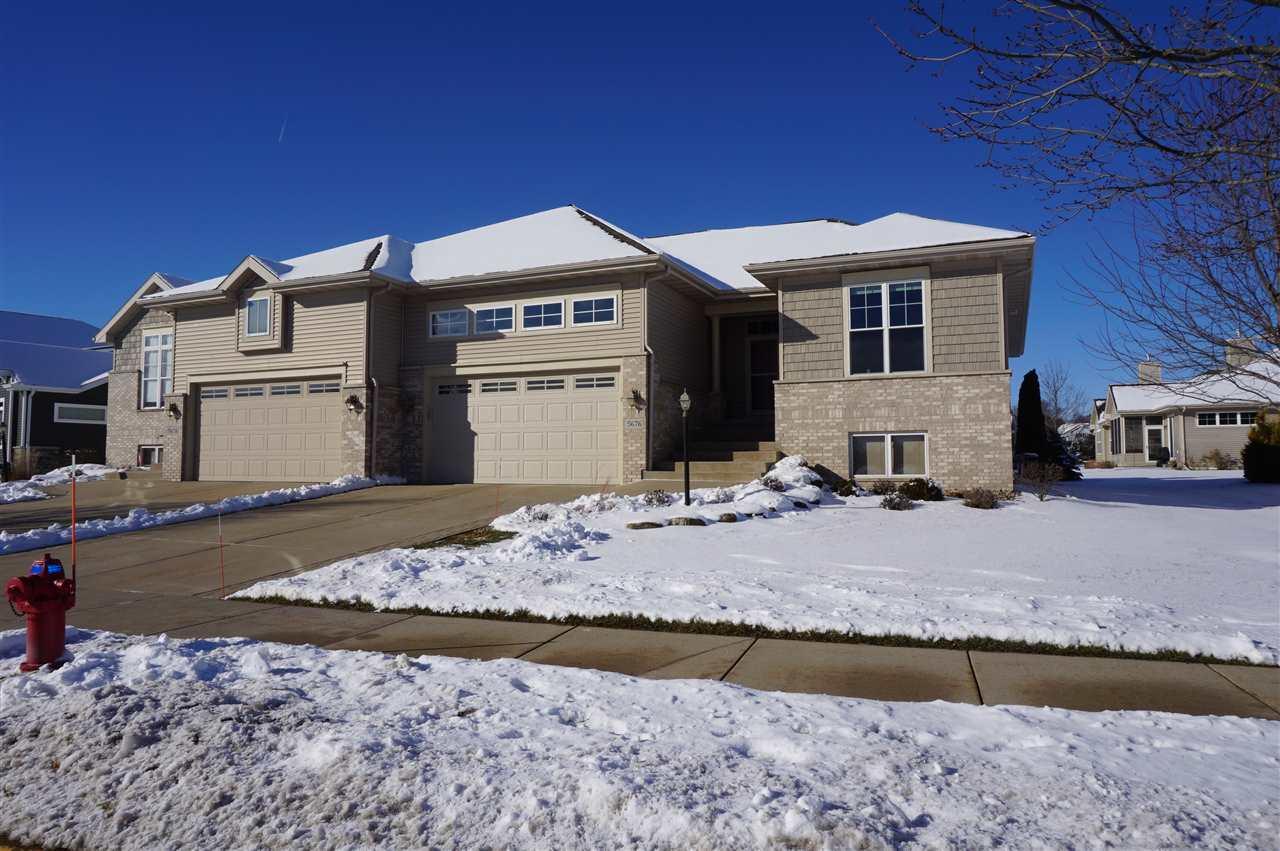 5676 Wilshire Dr - Photo 1