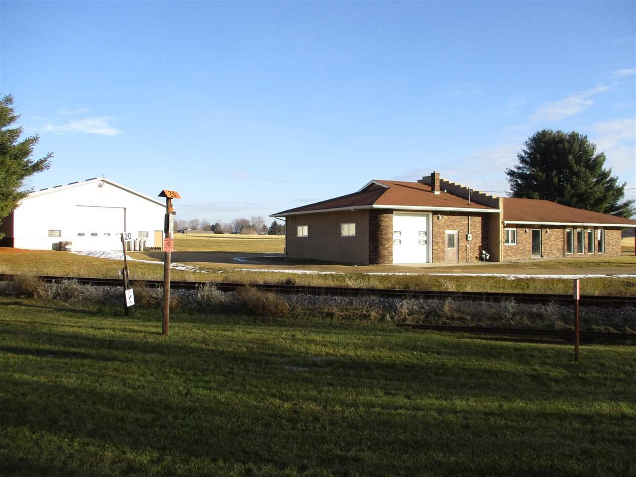 4640 Selje Rd - Photo 1
