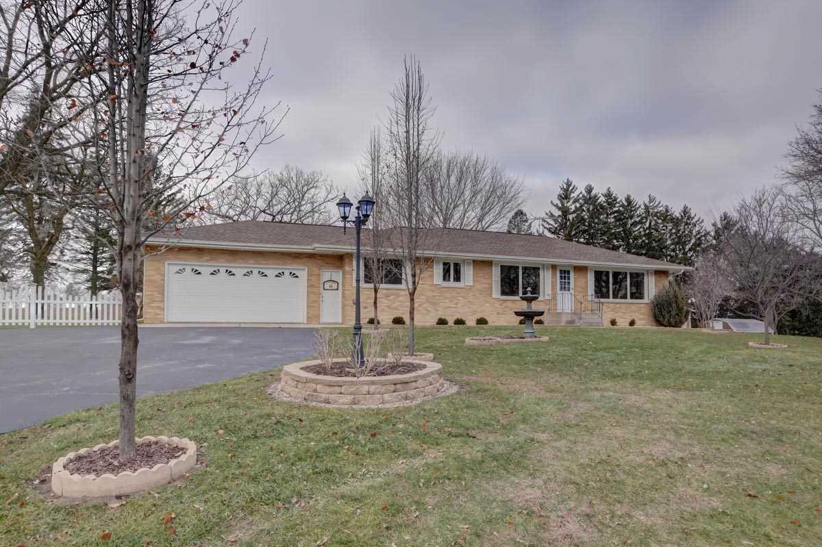 983 Hillside Rd - Photo 1