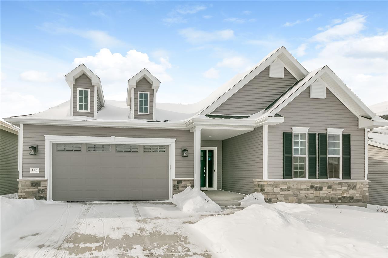 720 Quiet Pond Dr - Photo 1