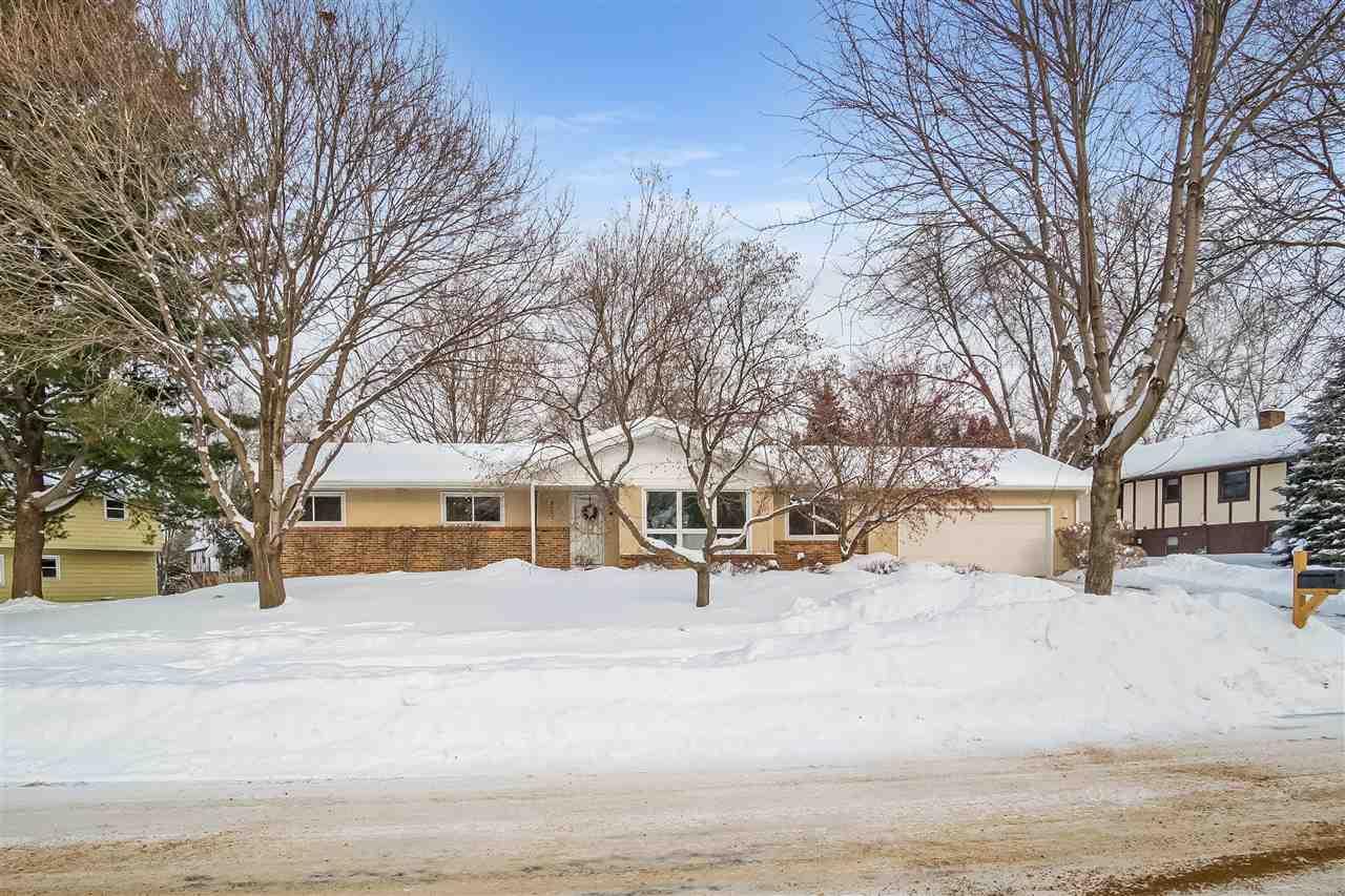 7210 Farmington Way - Photo 1