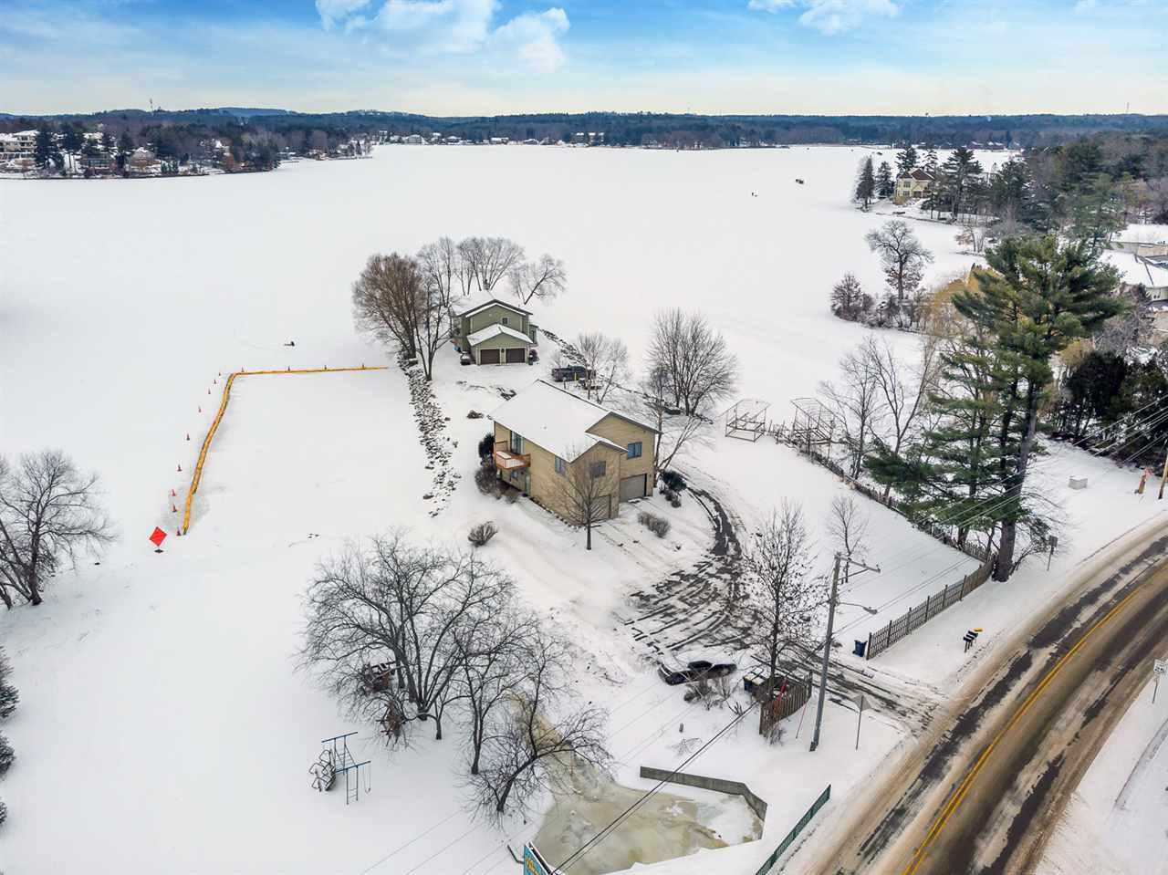 735 Canyon Dr - Photo 1