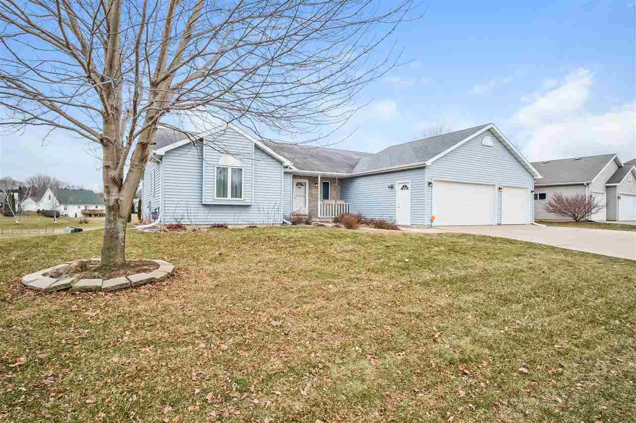 459 Cledell St - Photo 1