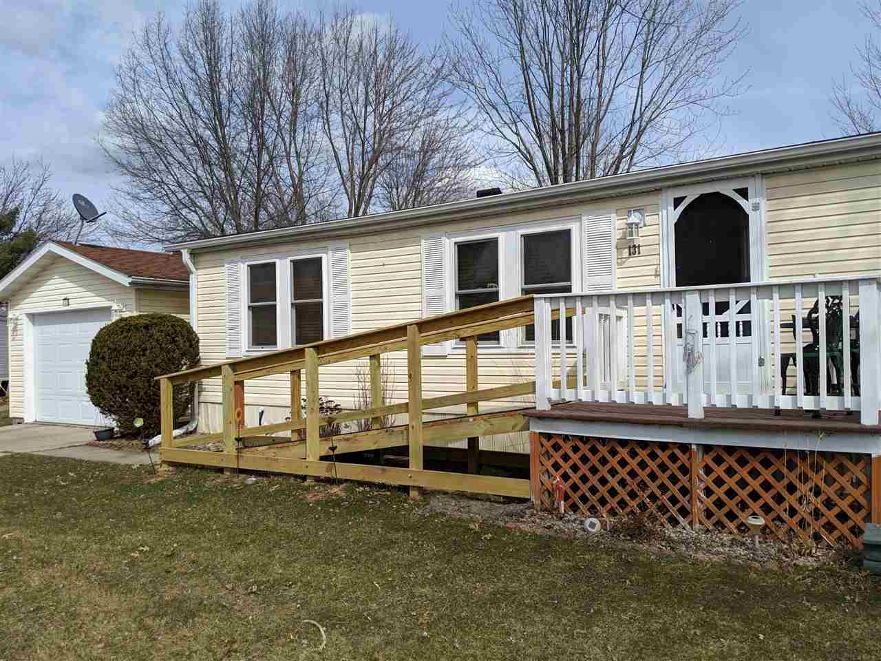 131 Deer Path - Photo 1