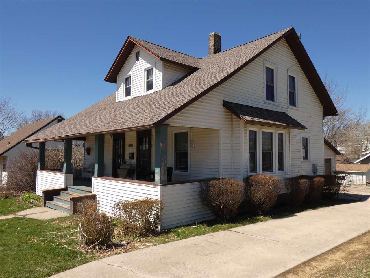 1370 13th St - Photo 1