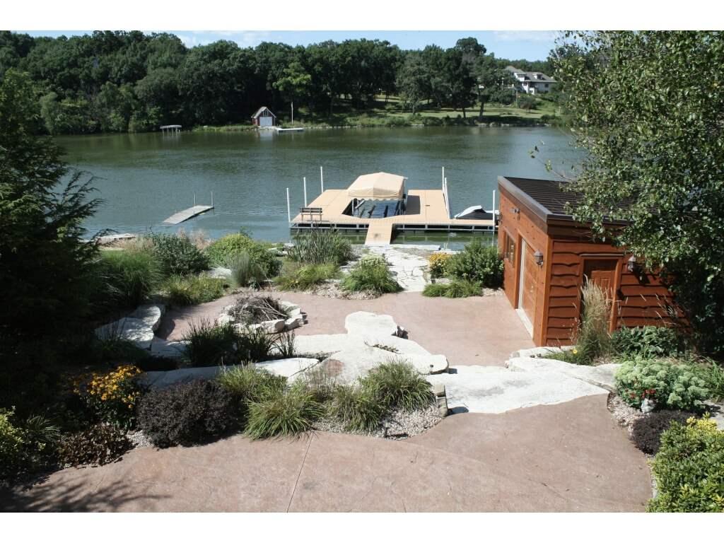 10639 Ellendale Rd - Photo 1