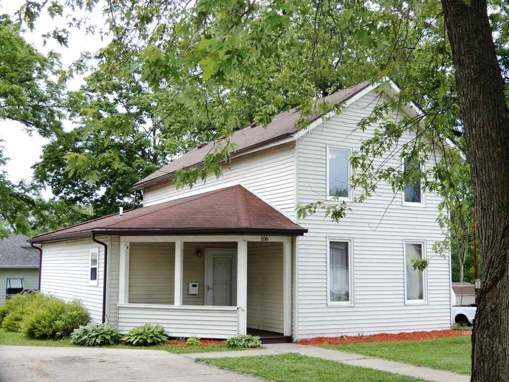 106 Rollin St - Photo 1