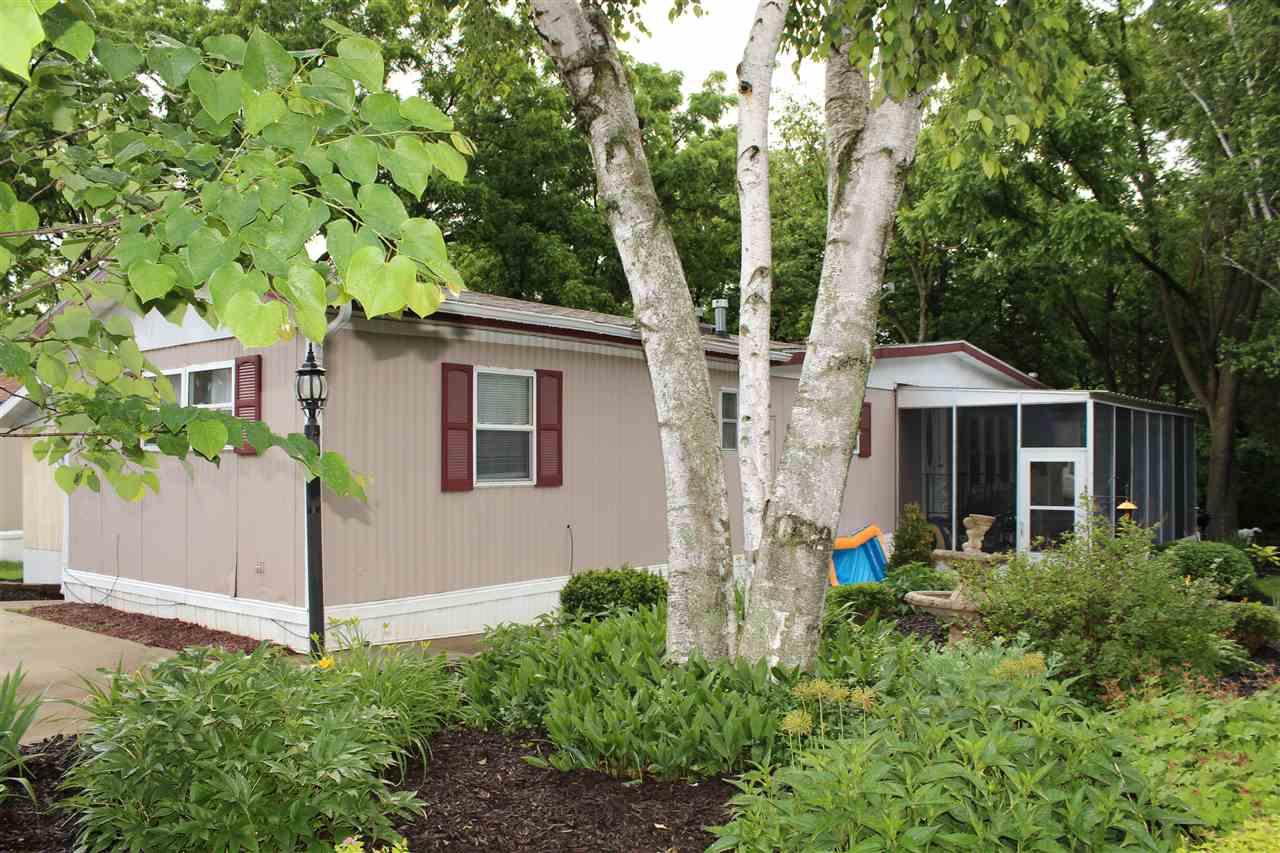 66 Falling Creek Cir - Photo 1
