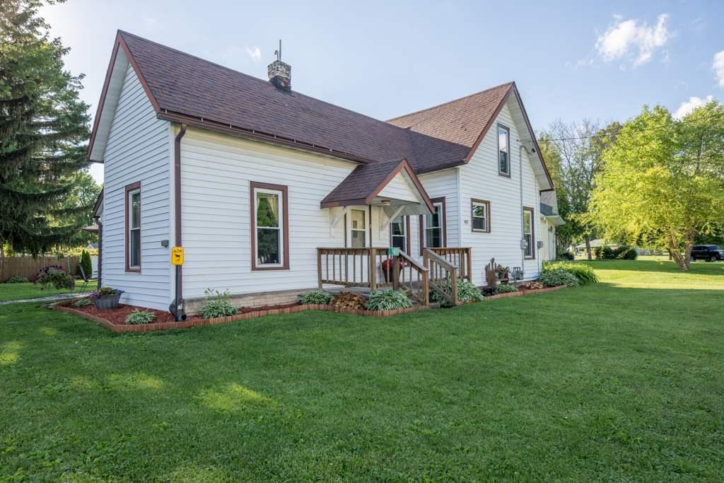 577 Edgerton Rd - Photo 1