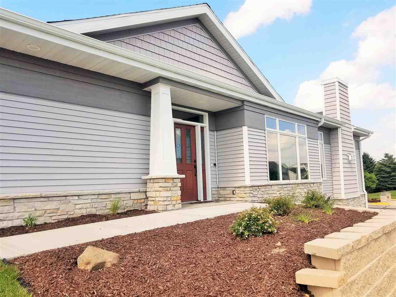 414 Grandview Dr - Photo 1