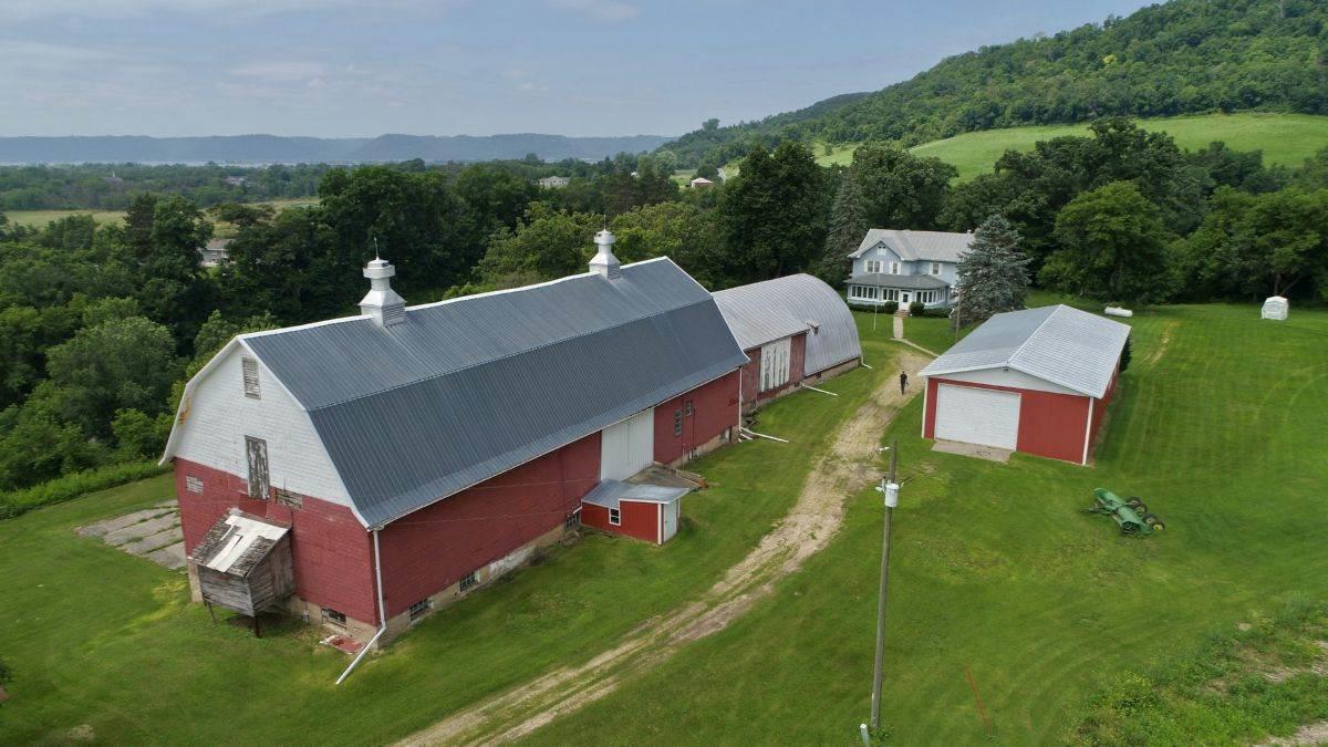 W1148 Proksch Coulee Rd - Photo 1