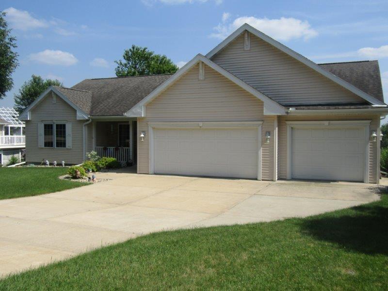 640 Morningstar Dr - Photo 1
