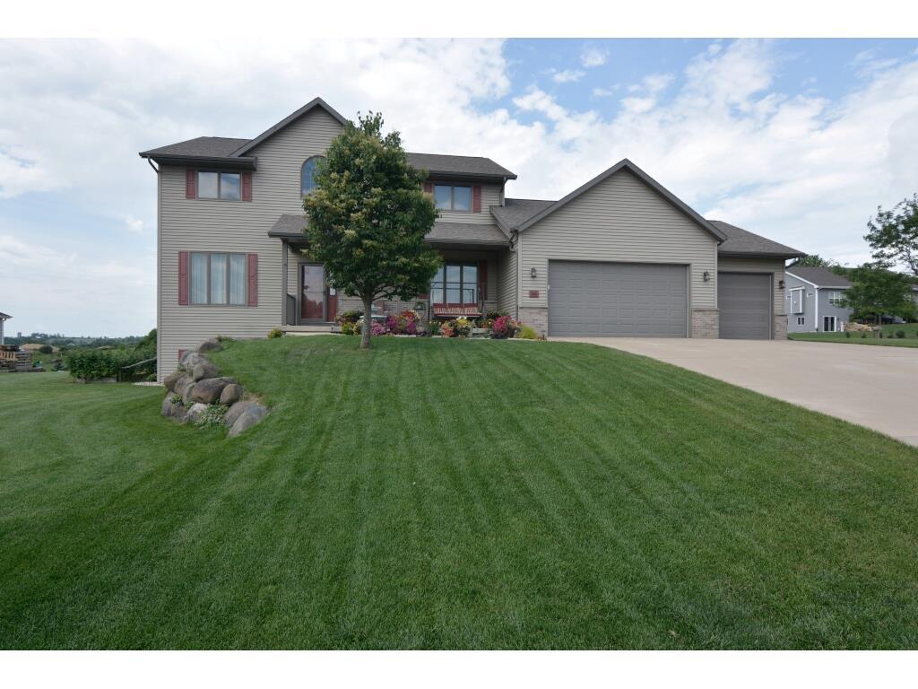 1000 Glen View Ct - Photo 1