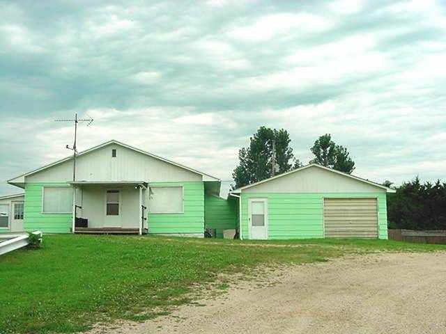 8425 Hwy 173 - Photo 1
