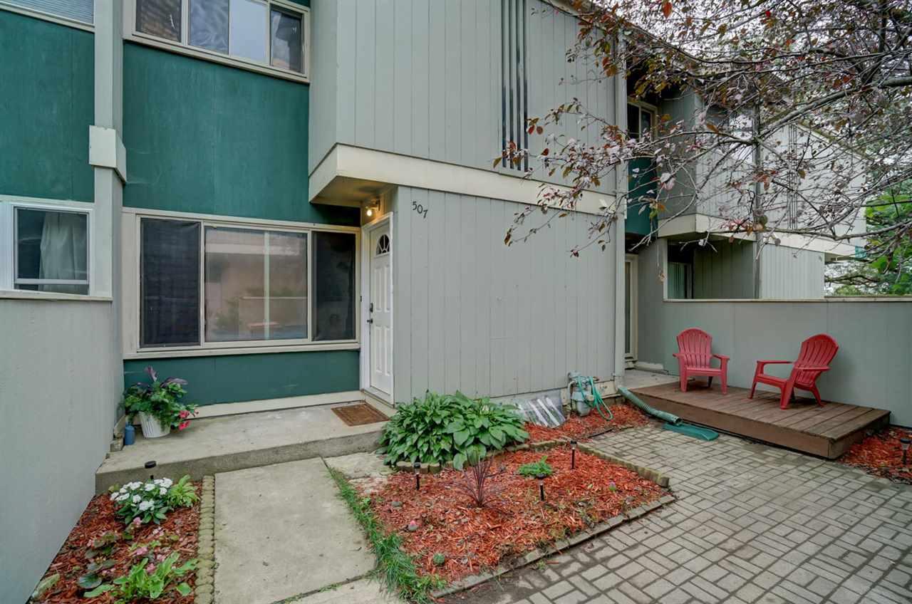 507 East Bluff - Photo 1