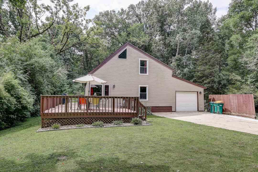 466 Mall Ct - Photo 1