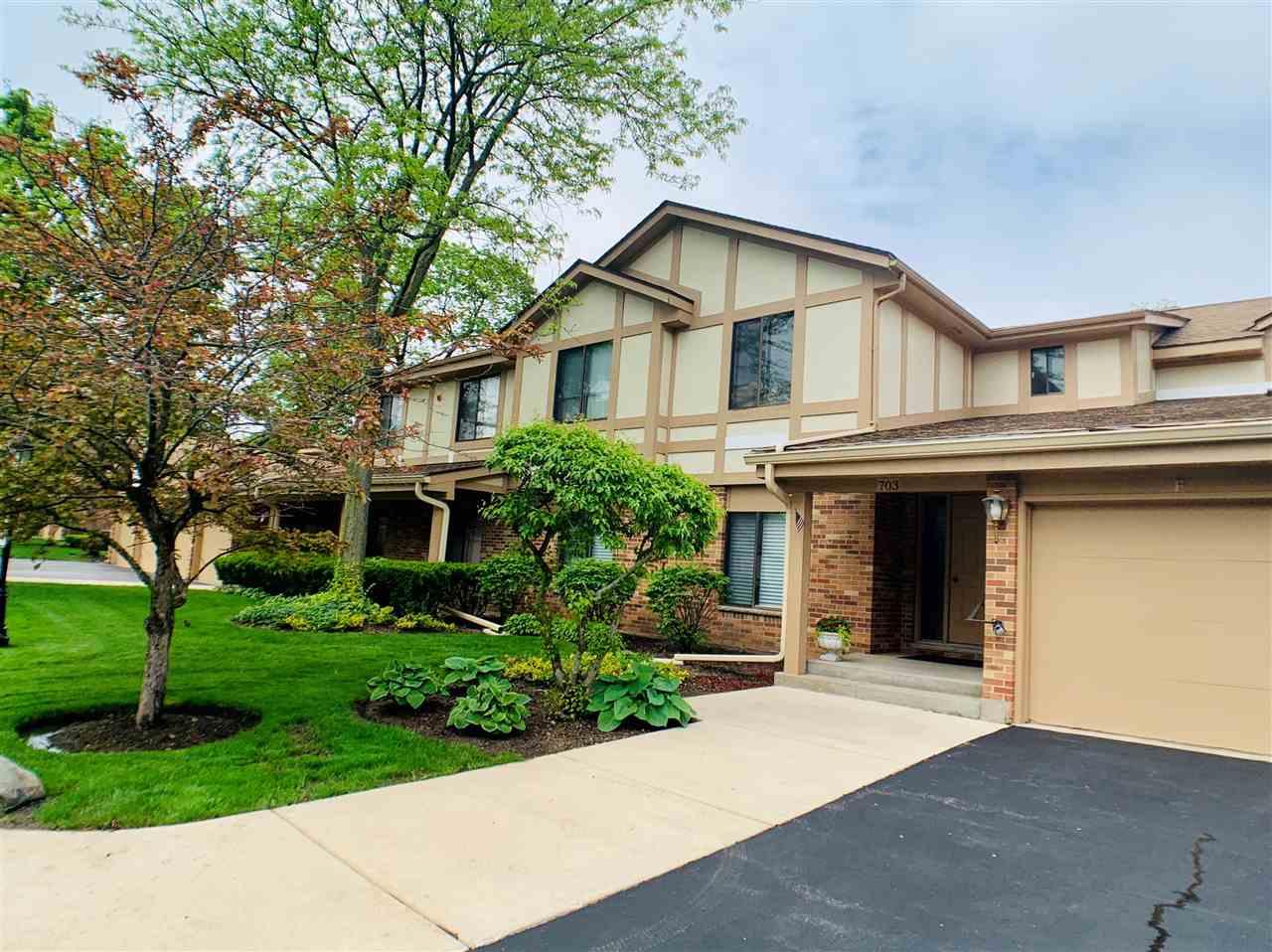 703 Lake Shore Dr - Photo 1