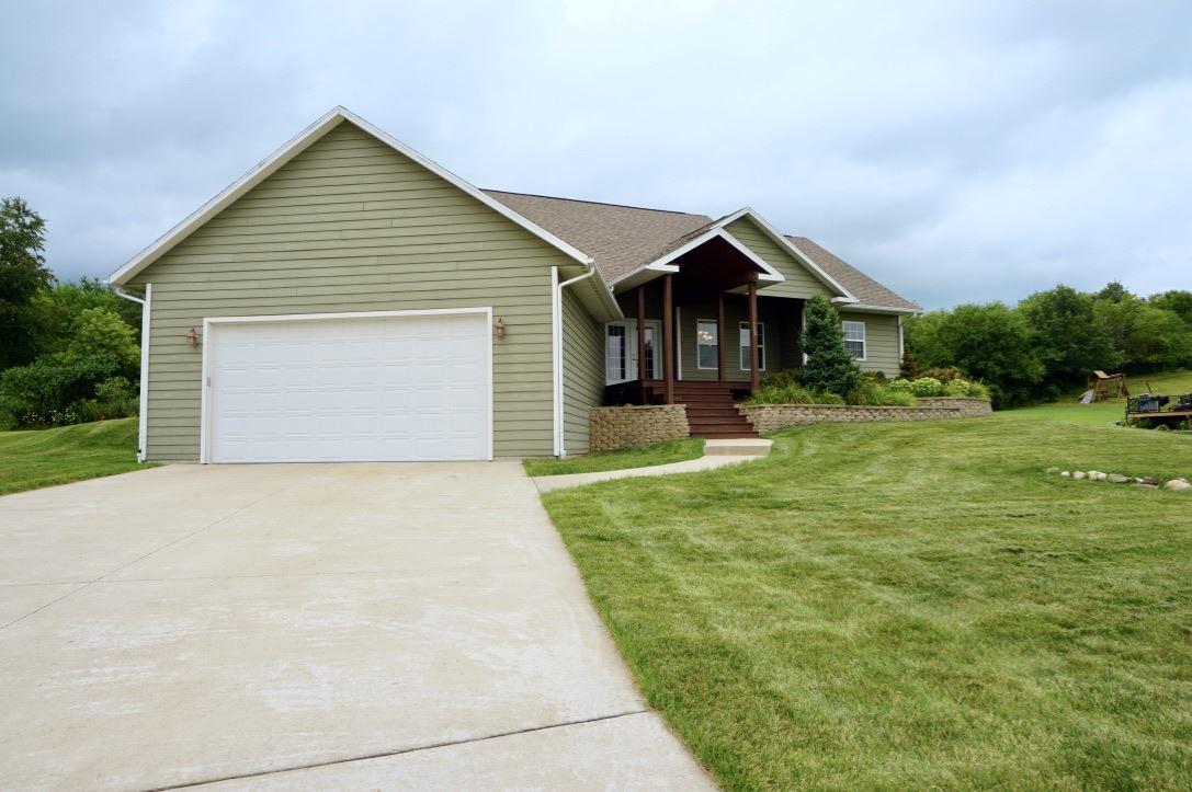 720 Orchard View Dr - Photo 1