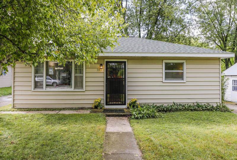 917 Dane St - Photo 1