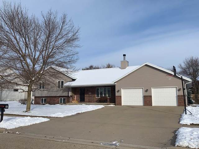 173 Dykstra Dr - Photo 1