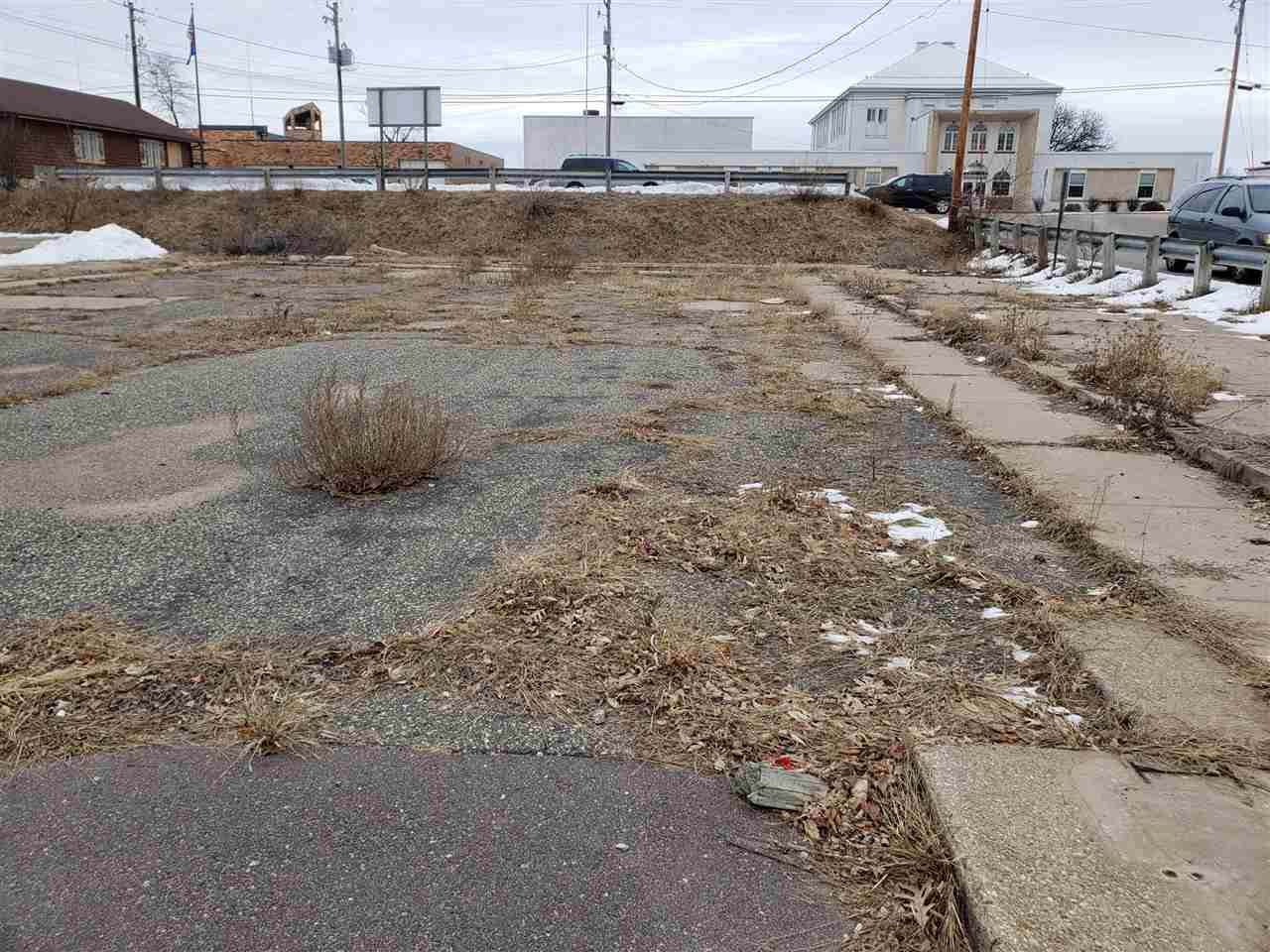 315 State St - Photo 1