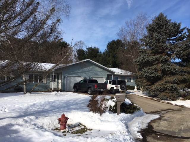 652 Baltimore St - Photo 1