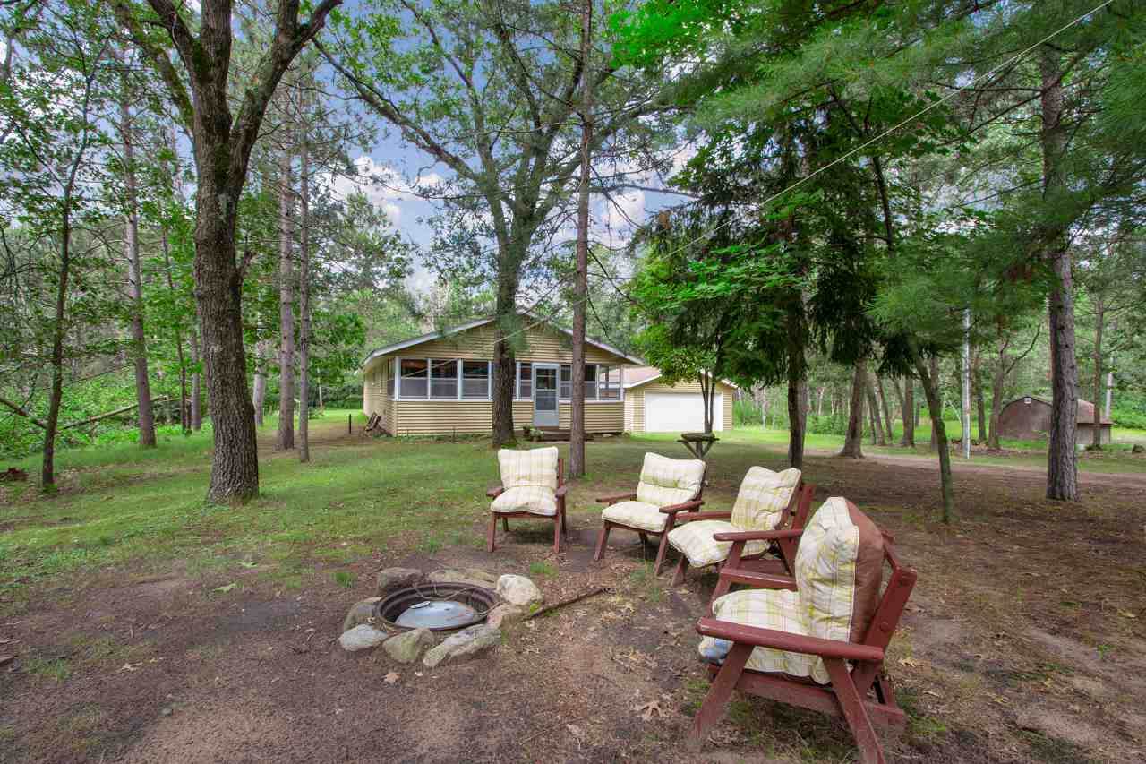 1052 Kings Way - Photo 1