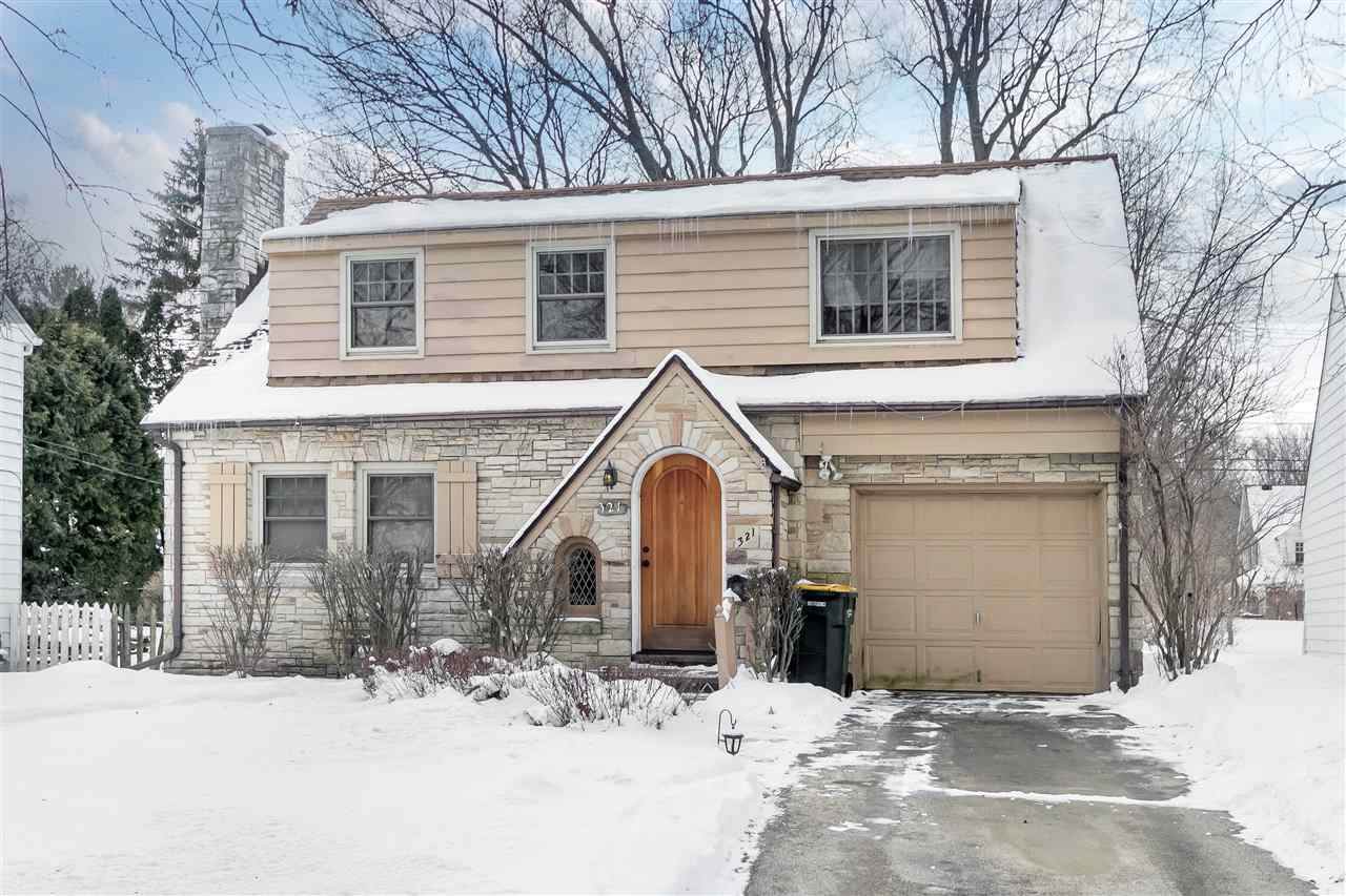 321 Kensington Dr - Photo 1