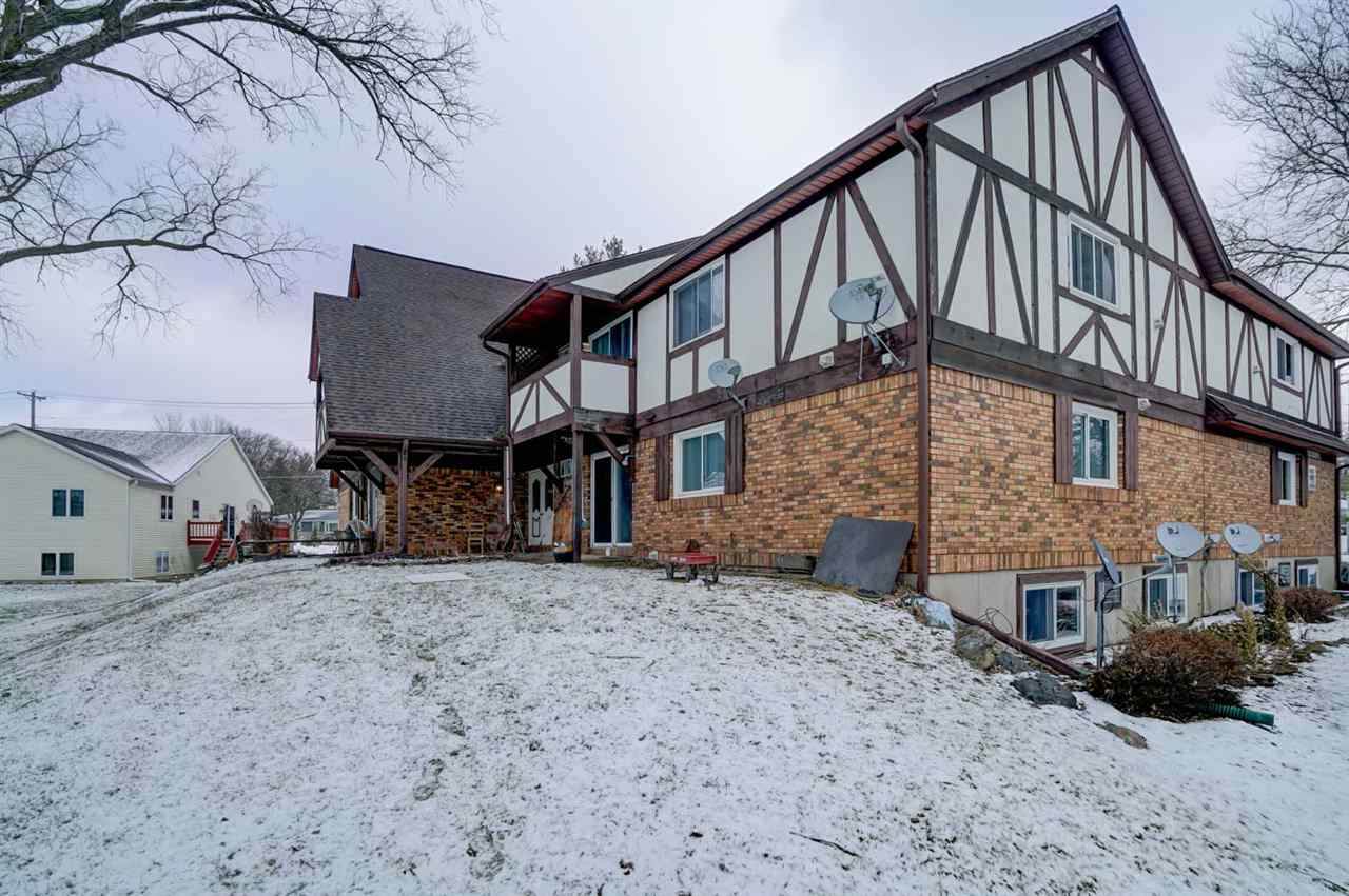 7401 Century Pl - Photo 1