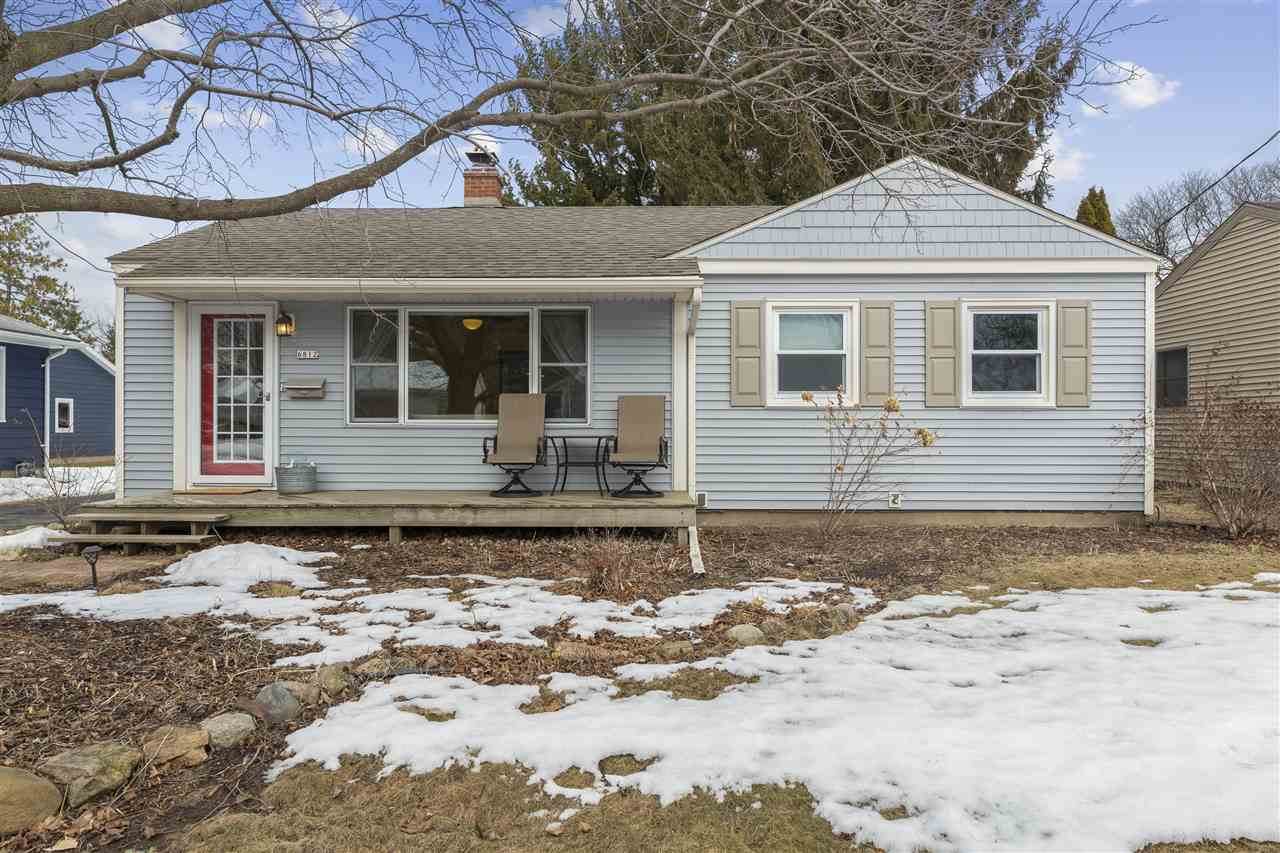 6812 Franklin Ave - Photo 1
