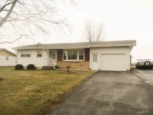 319 8th St - Photo 1