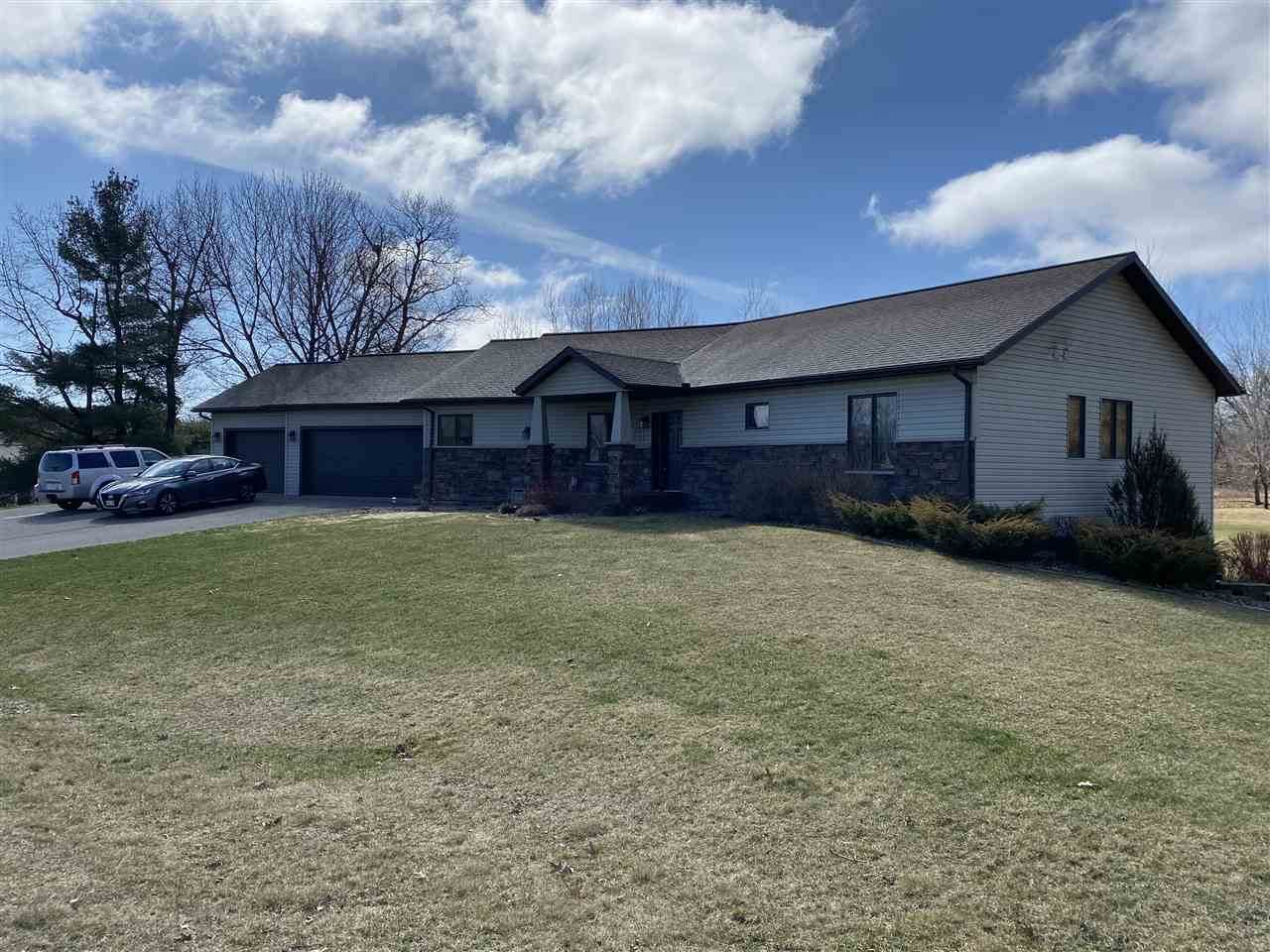 E9415 Bay Hill Ct - Photo 1 E9415 Bay Hill Ct - Photo 1