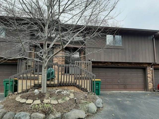 43 Hickory Hollow Dr - Photo 1 43 Hickory Hollow Dr - Photo 1