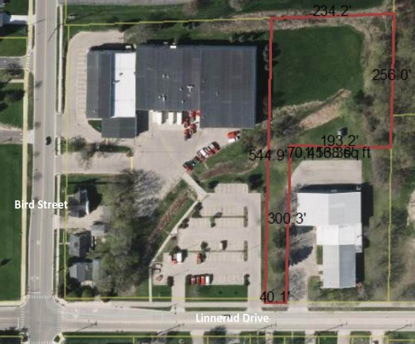 600 Linnerud Dr - Photo 1