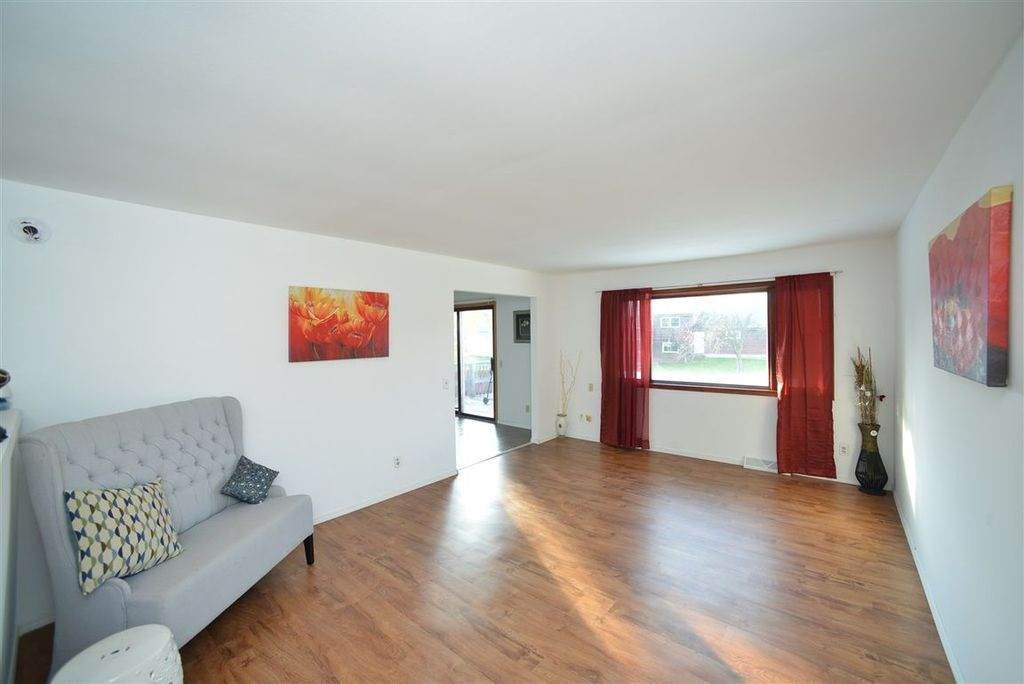 523 Holum St - Photo 1