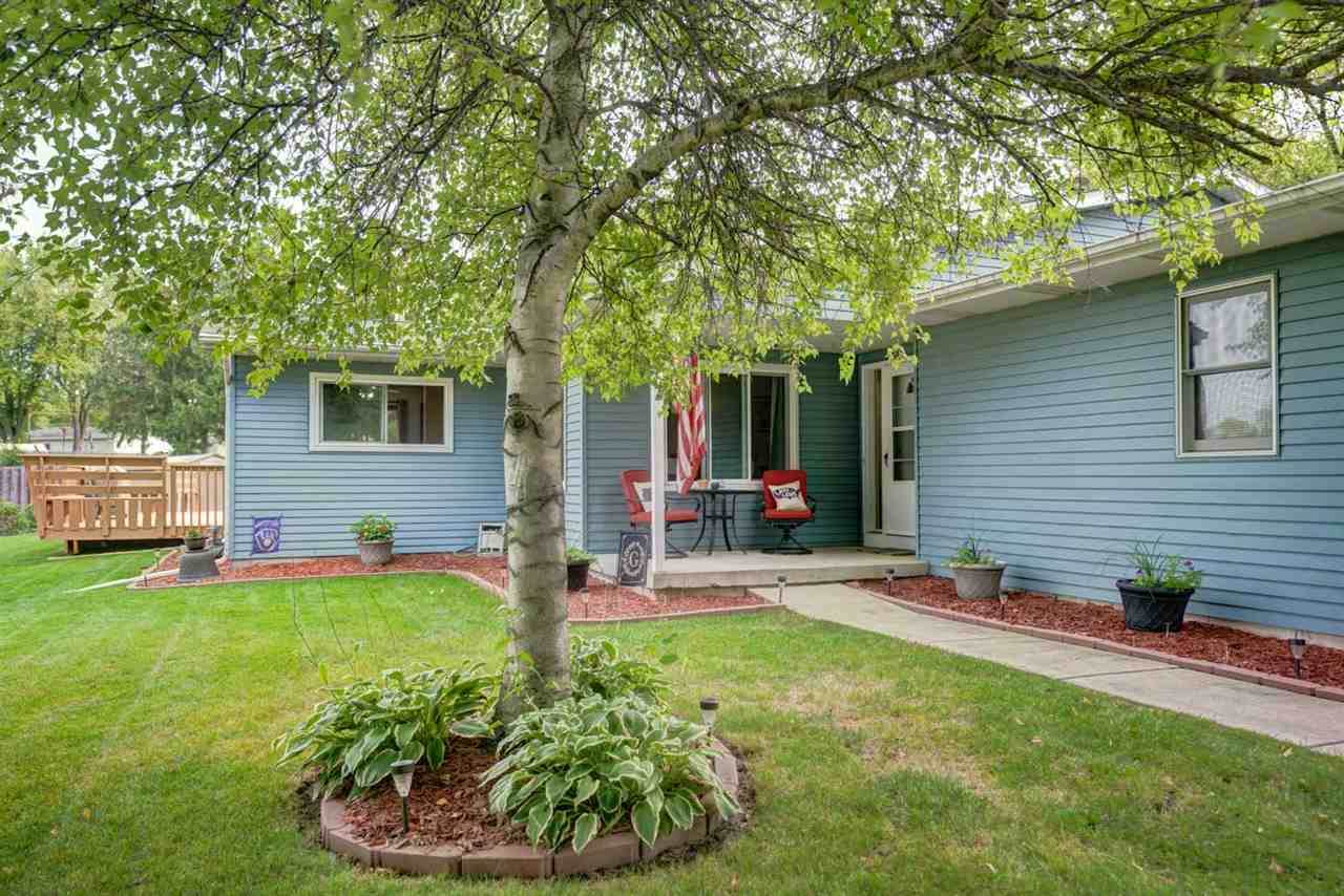 635 Burdette Ct - Photo 1