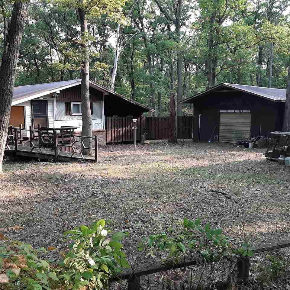 584 Evergreen Ln - Photo 1