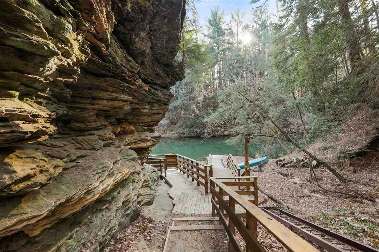 212 Xanadu Rd - Photo 1