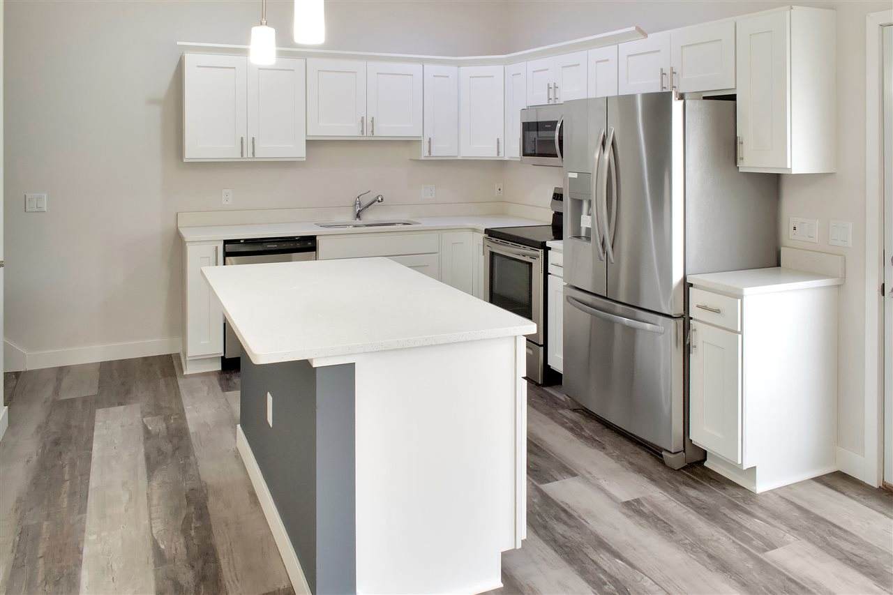 1325 Bunker Hill Dr - Photo 1