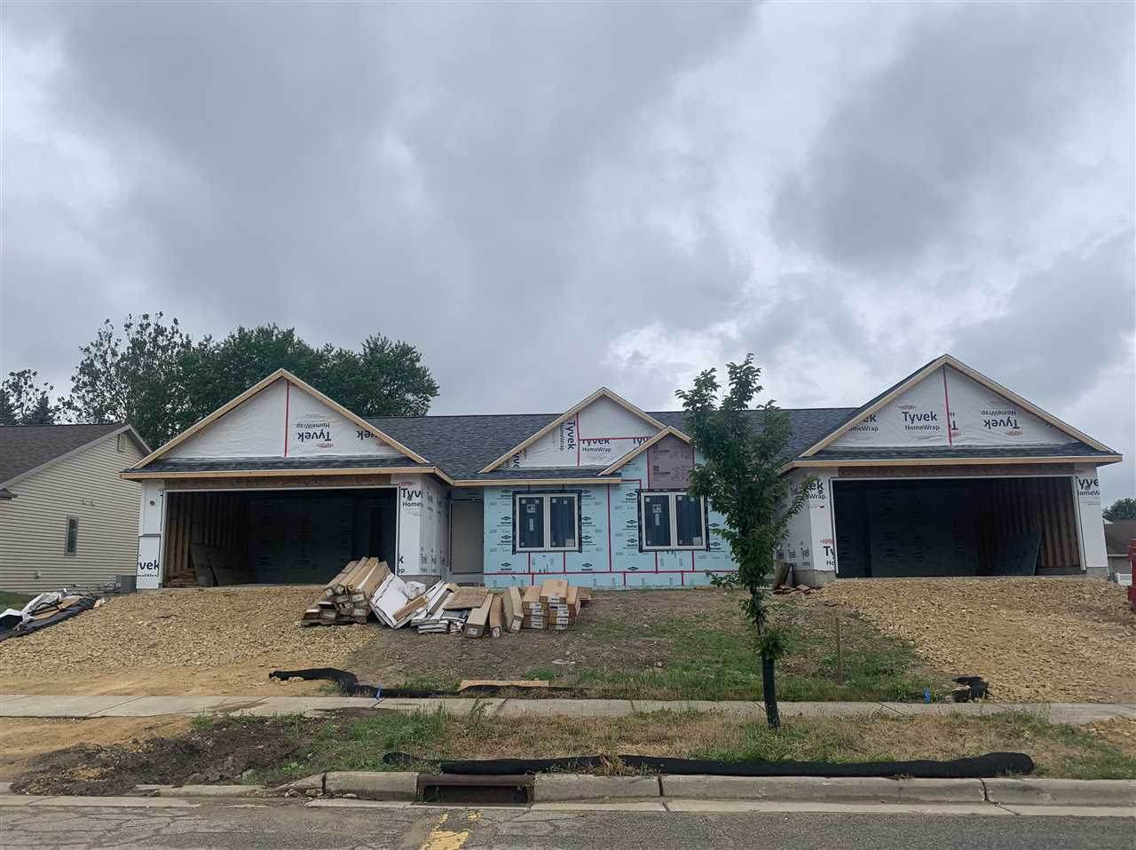 2300 Walnut St - Photo 1