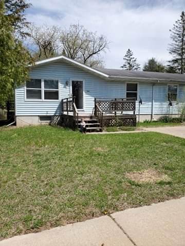 230 Cedar St - Photo 1