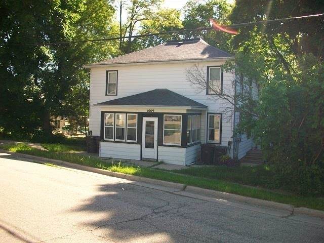 1009 4th St - Photo 1