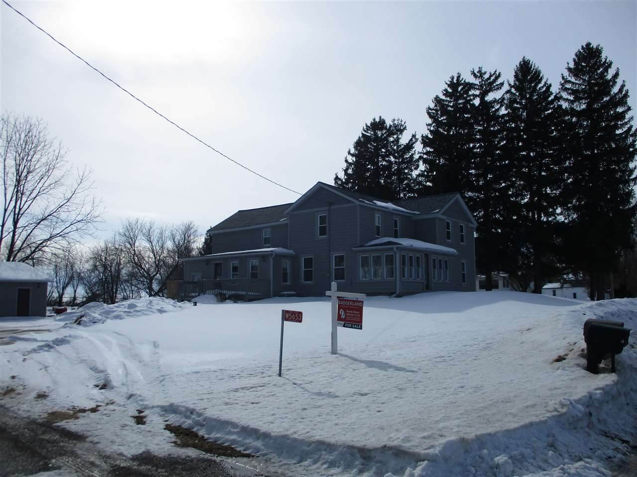 5653 Hwy 60 - Photo 1