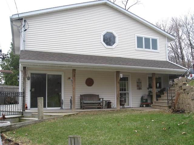 10390 Riverview Dr - Photo 1